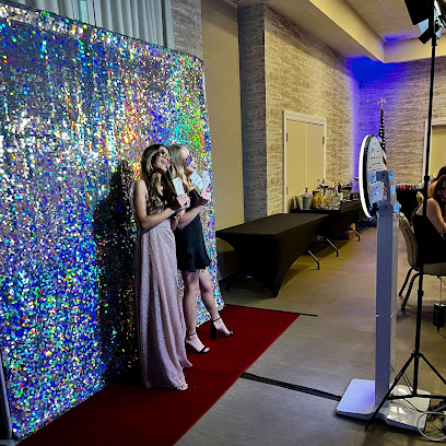 The Main Event Photo Booth