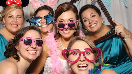 Viva la Foto (Photo Booth Rental)