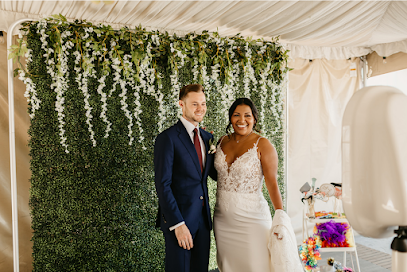Wander Booth Photo Co.