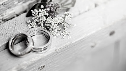 Weddings by Wendi