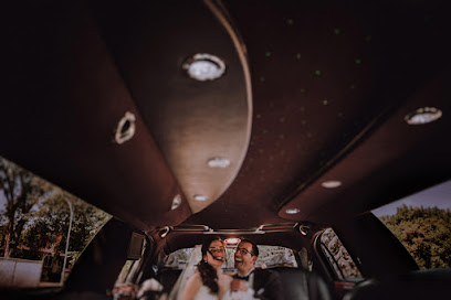 Winnipeg Wedding Photographers Collective