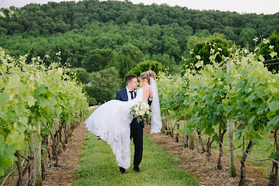 Yev Studios - Photography & Videography