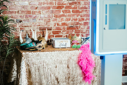 YoSnap Photo Booth Rental