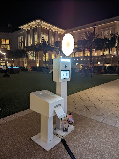 Yoomee Photo Booth Rental Orange County