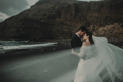 VOTOS | Wedding Photographers